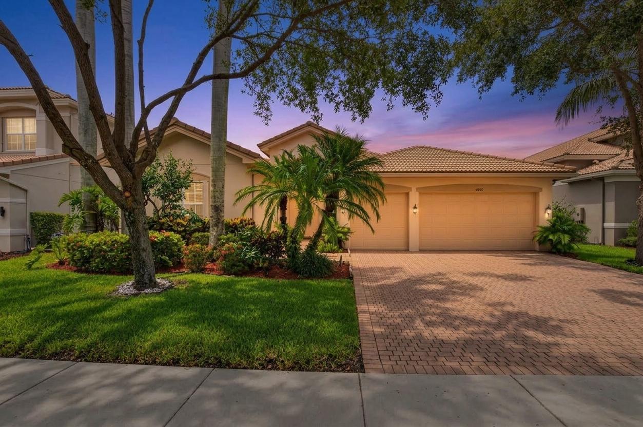8855 Starhaven Cove