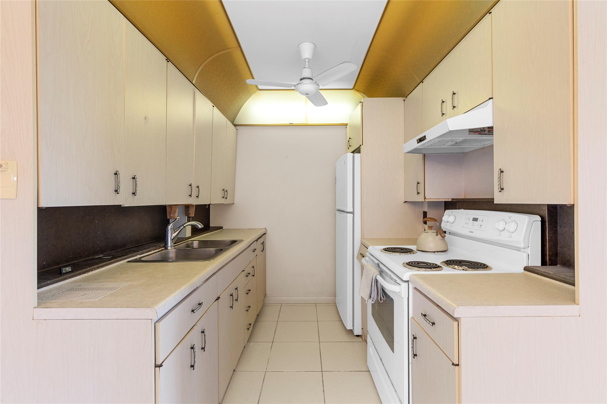 Century Village East - Residential