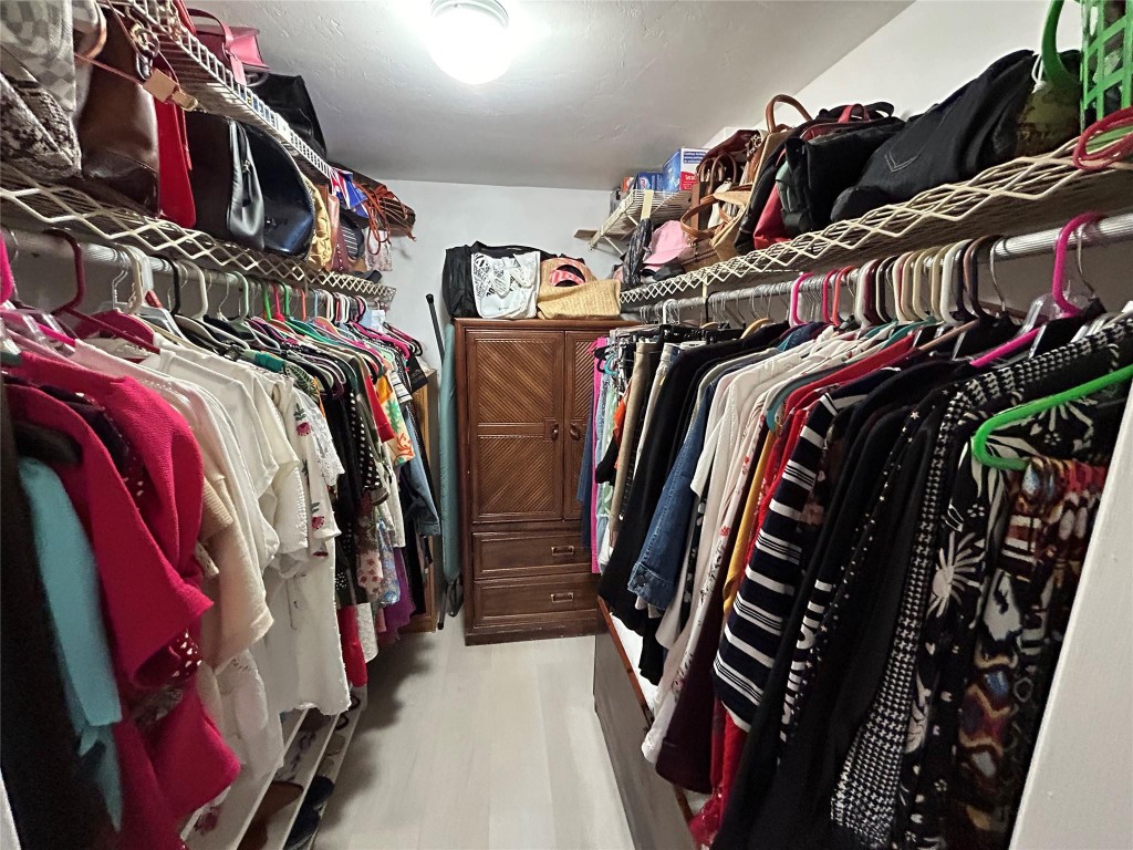 LIGHTHOUSE POINT PLAZA - Residential