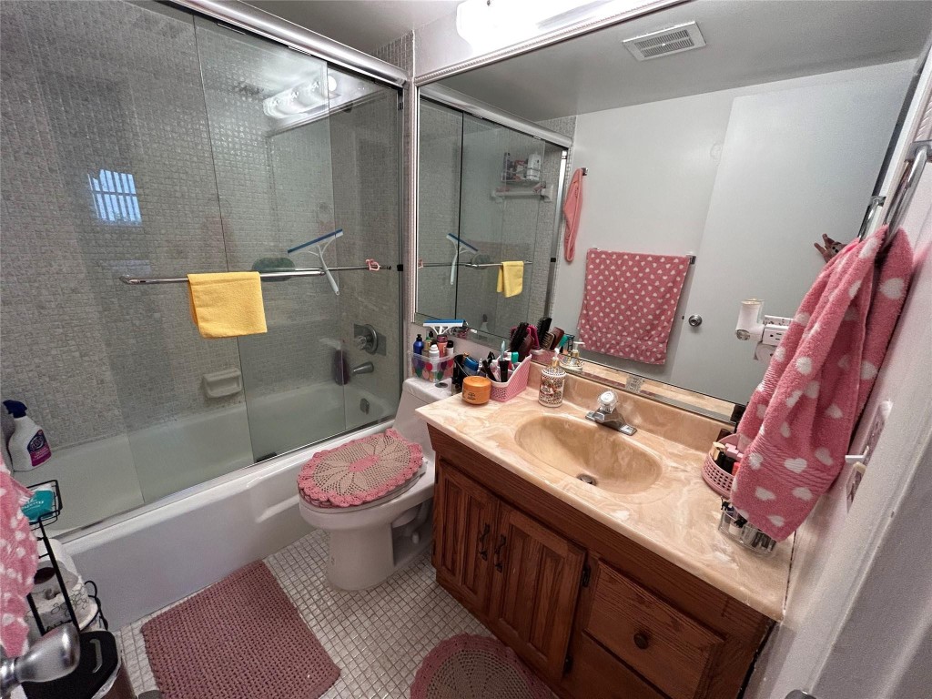 LIGHTHOUSE POINT PLAZA - Residential