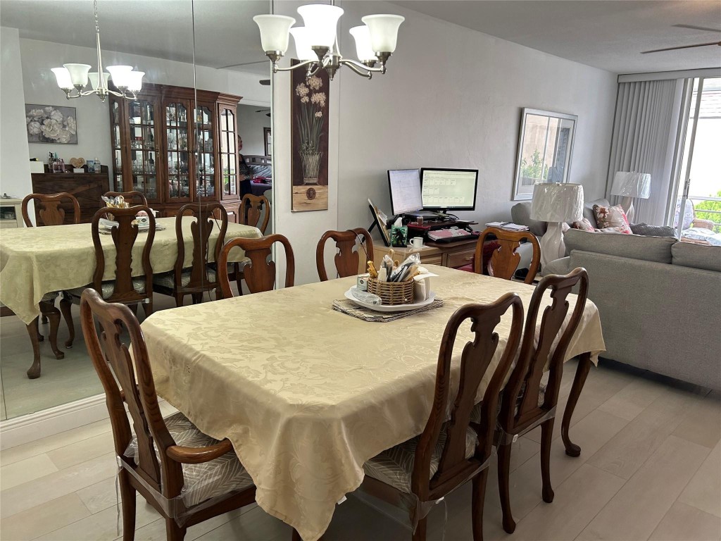 LIGHTHOUSE POINT PLAZA - Residential