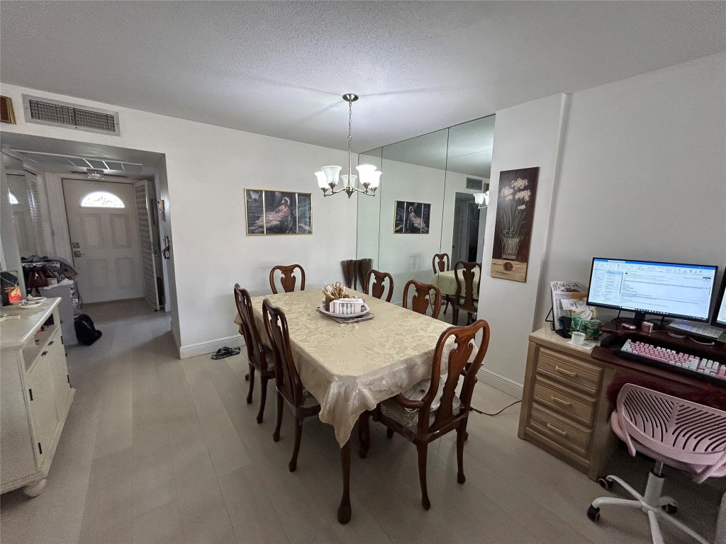 LIGHTHOUSE POINT PLAZA - Residential