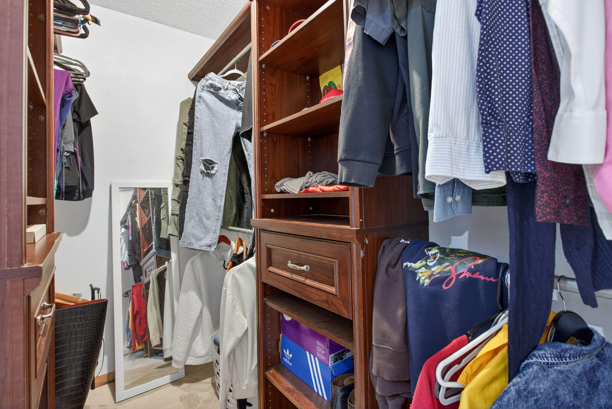 APPLEGREEN SUB - Residential