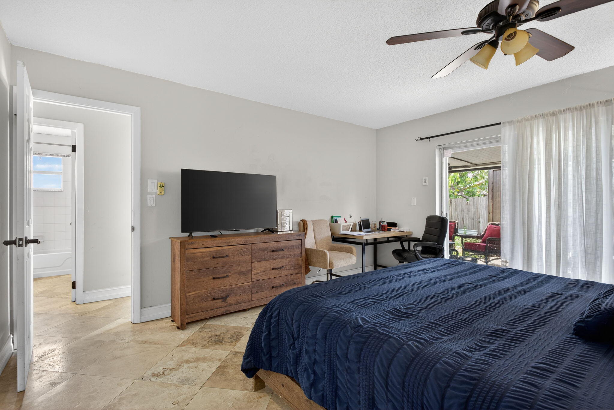 APPLEGREEN SUB - Residential