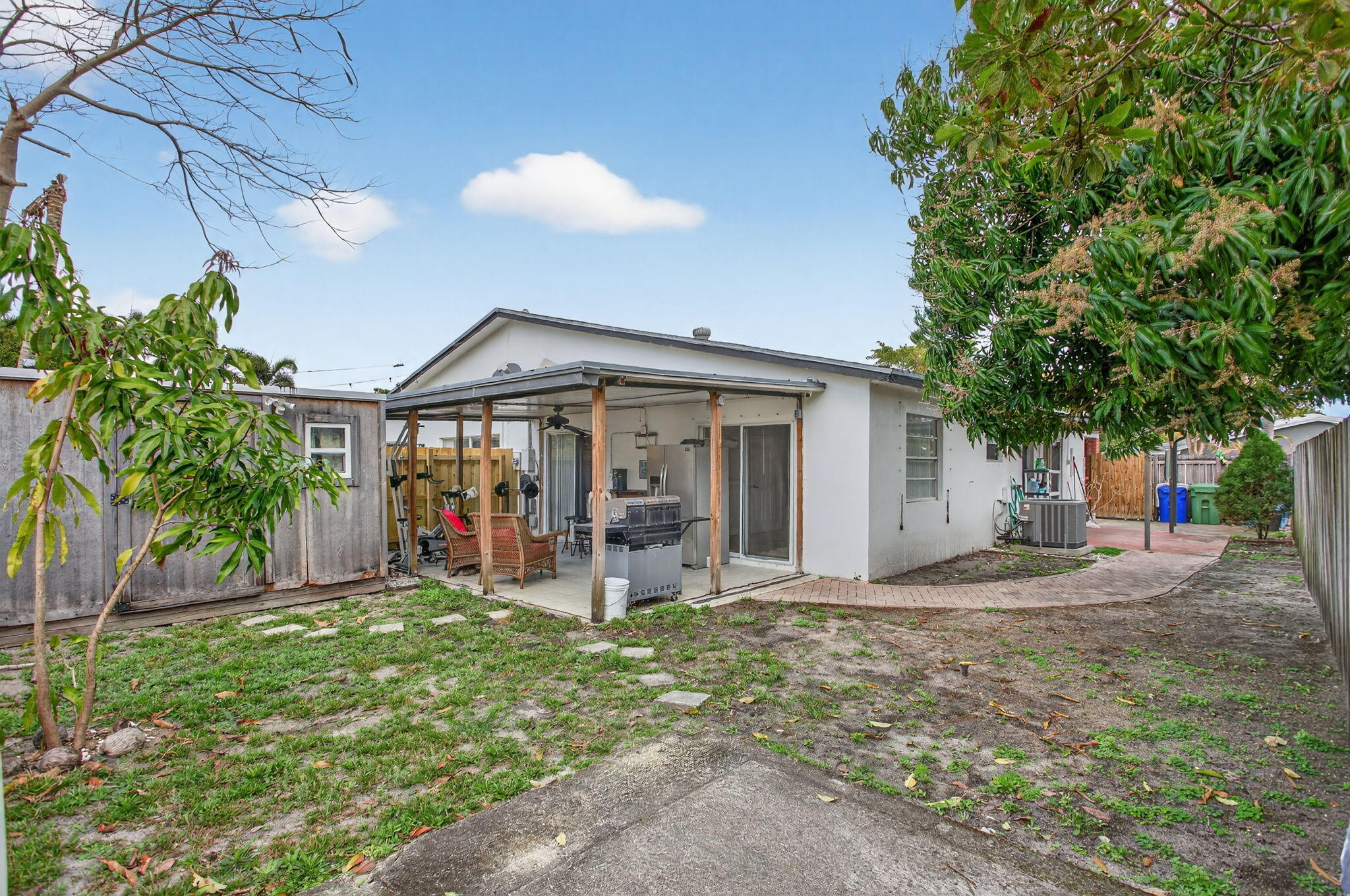 APPLEGREEN SUB - Residential