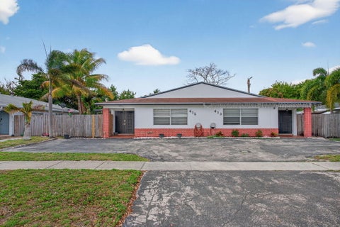 Tiny photo for 415 SW 61st Terrace, Margate, FL 33068 (MLS # B26002826)