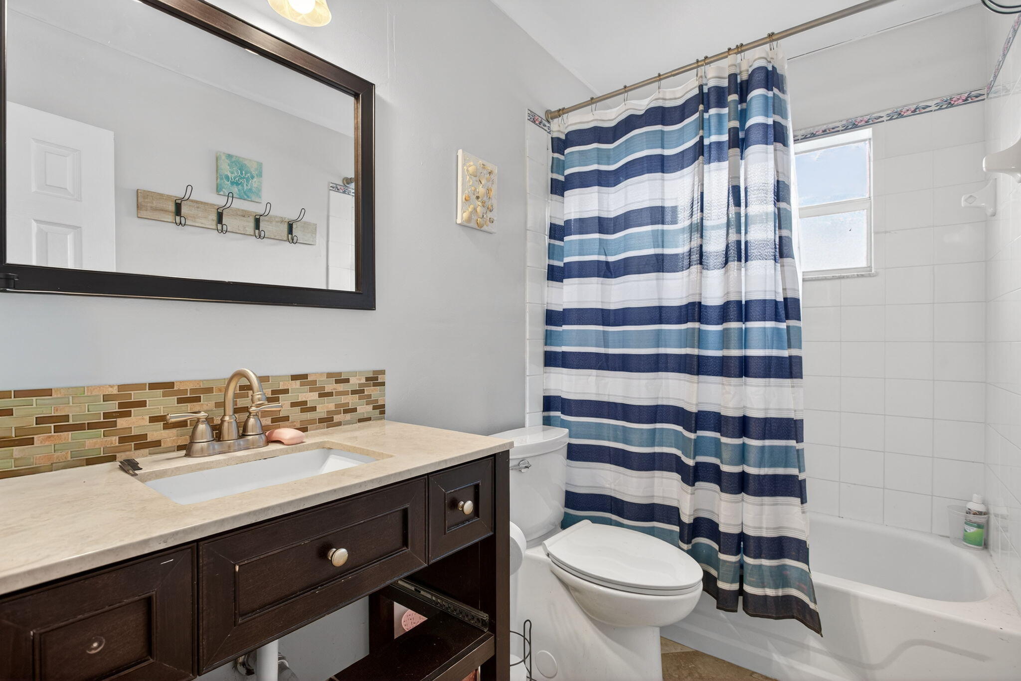 APPLEGREEN SUB - Residential