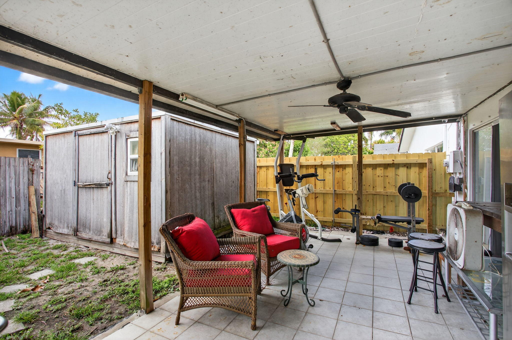 APPLEGREEN SUB - Residential