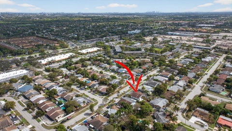 Tiny photo for 415 SW 61st Terrace, Margate, FL 33068 (MLS # B26002826)