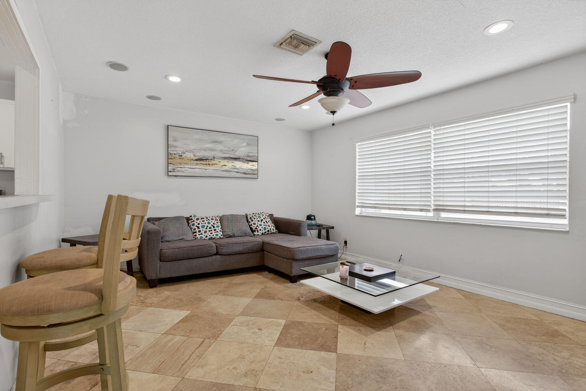 APPLEGREEN SUB - Residential