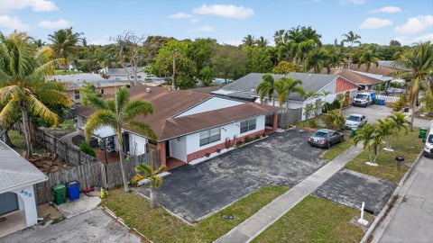 Tiny photo for 415 SW 61st Terrace, Margate, FL 33068 (MLS # B26002826)