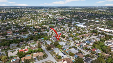 Tiny photo for 415 SW 61st Terrace, Margate, FL 33068 (MLS # B26002826)