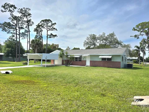 7902 Lockwood Drive, Fort Pierce, FL MLS: R11083920