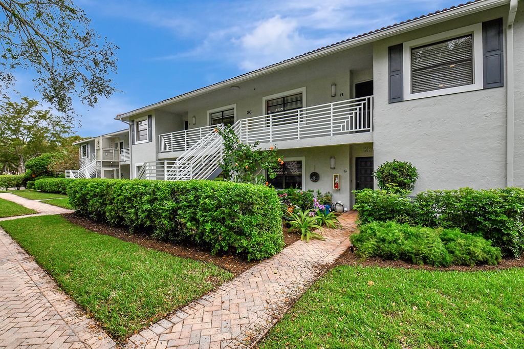Photo of 36 Southport Lane #F, Boynton Beach, FL 33436 (MLS # R10952628)