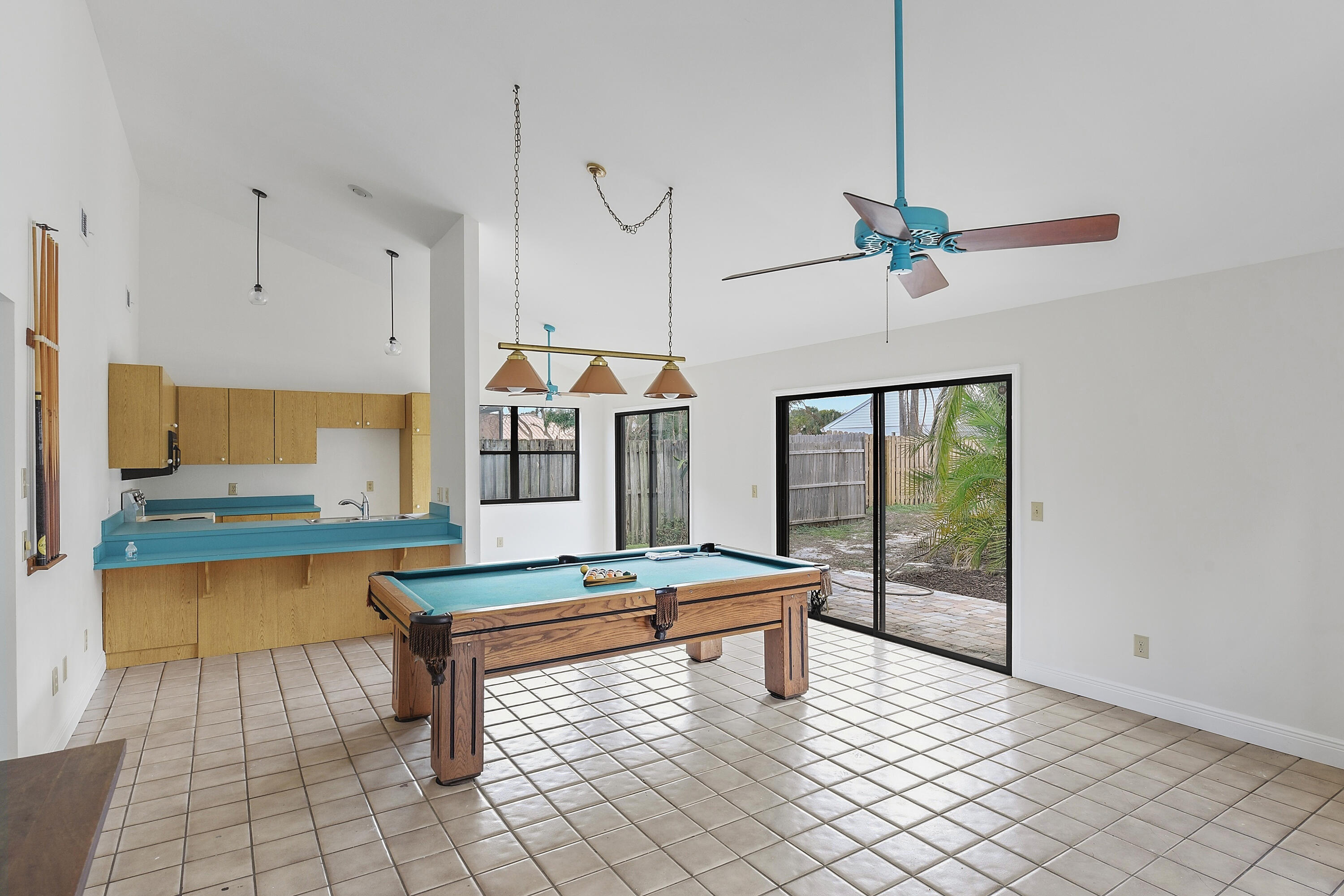 ROCKY POINT HIGHLANDS - Residential