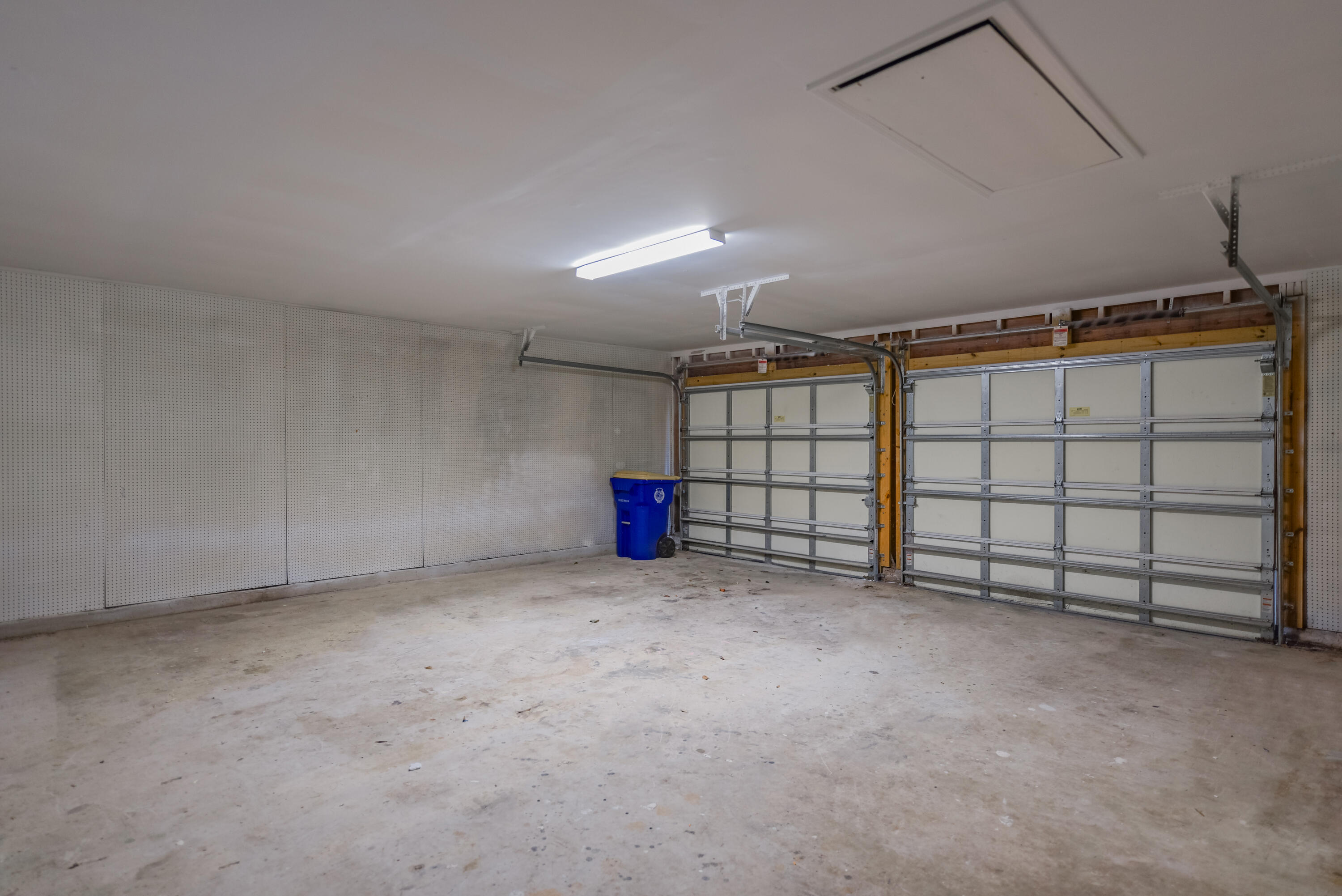 ROCKY POINT HIGHLANDS - Residential