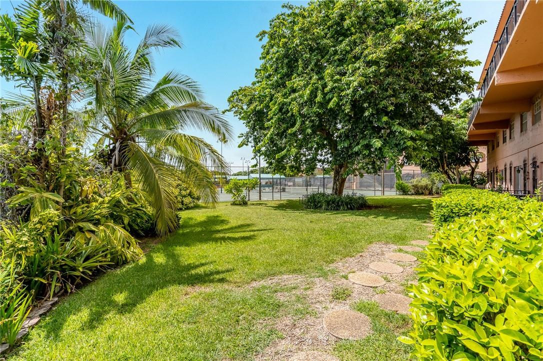 Tennis Club - Residential