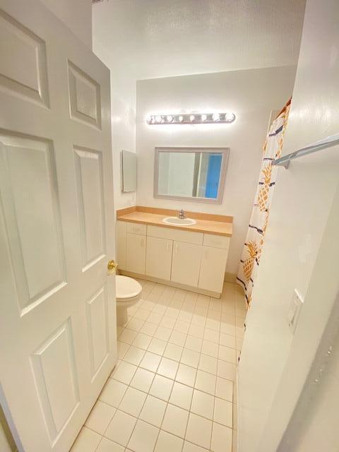 2905 Hidden Hills Road 2201