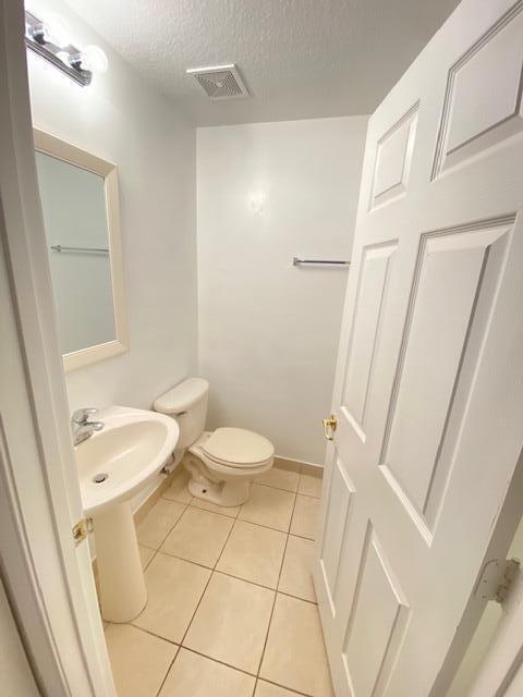 2905 Hidden Hills Road 2201