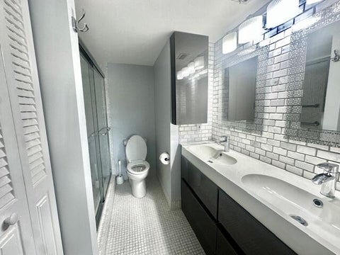 Tiny photo for 3033 Hythe B, Boca Raton, FL 33434 (MLS # B26089371)
