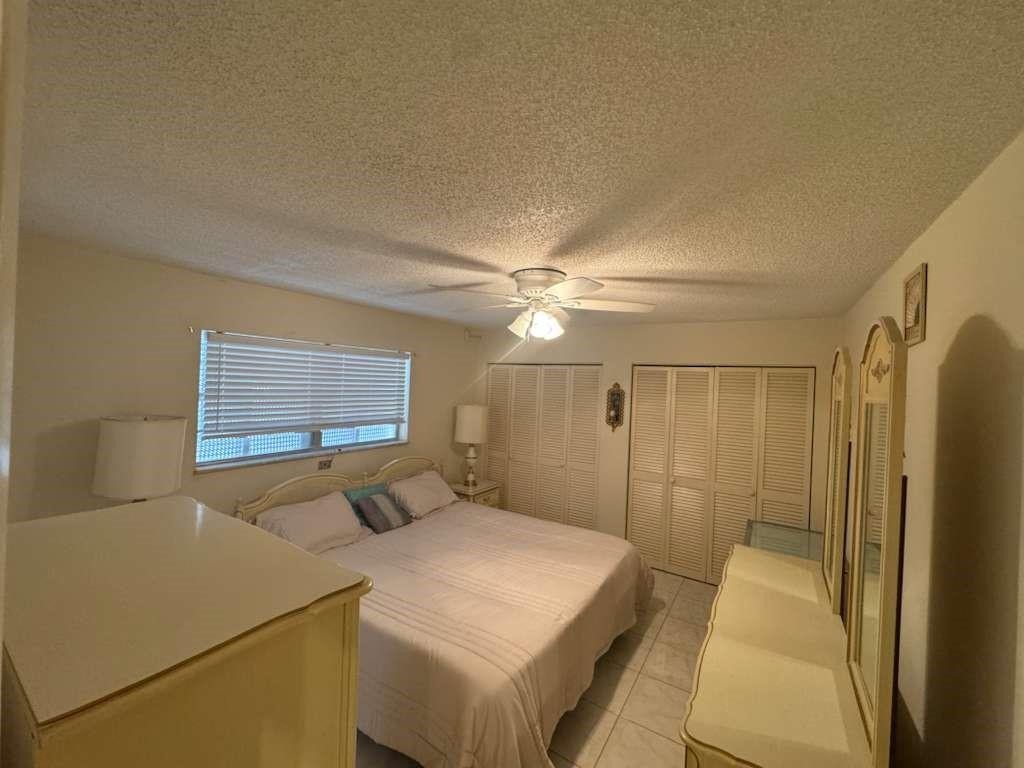 Royal Palm Gardens Condo - Residential Lease