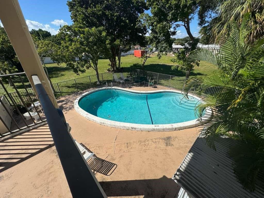 Royal Palm Gardens Condo - Residential Lease