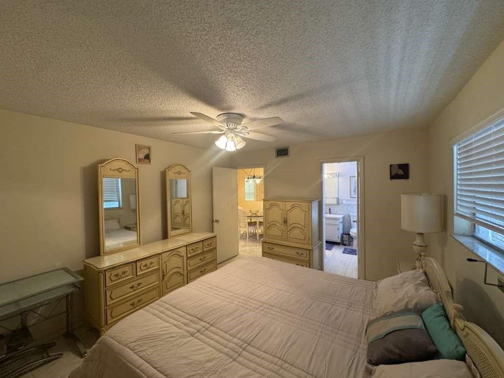 Royal Palm Gardens Condo - Residential Lease