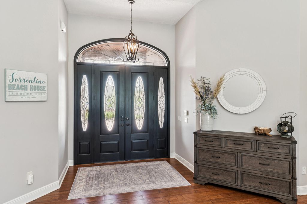 Photo of 1405 SW Osprey Cv, Port Saint Lucie, FL 34986 (MLS # R11115417)