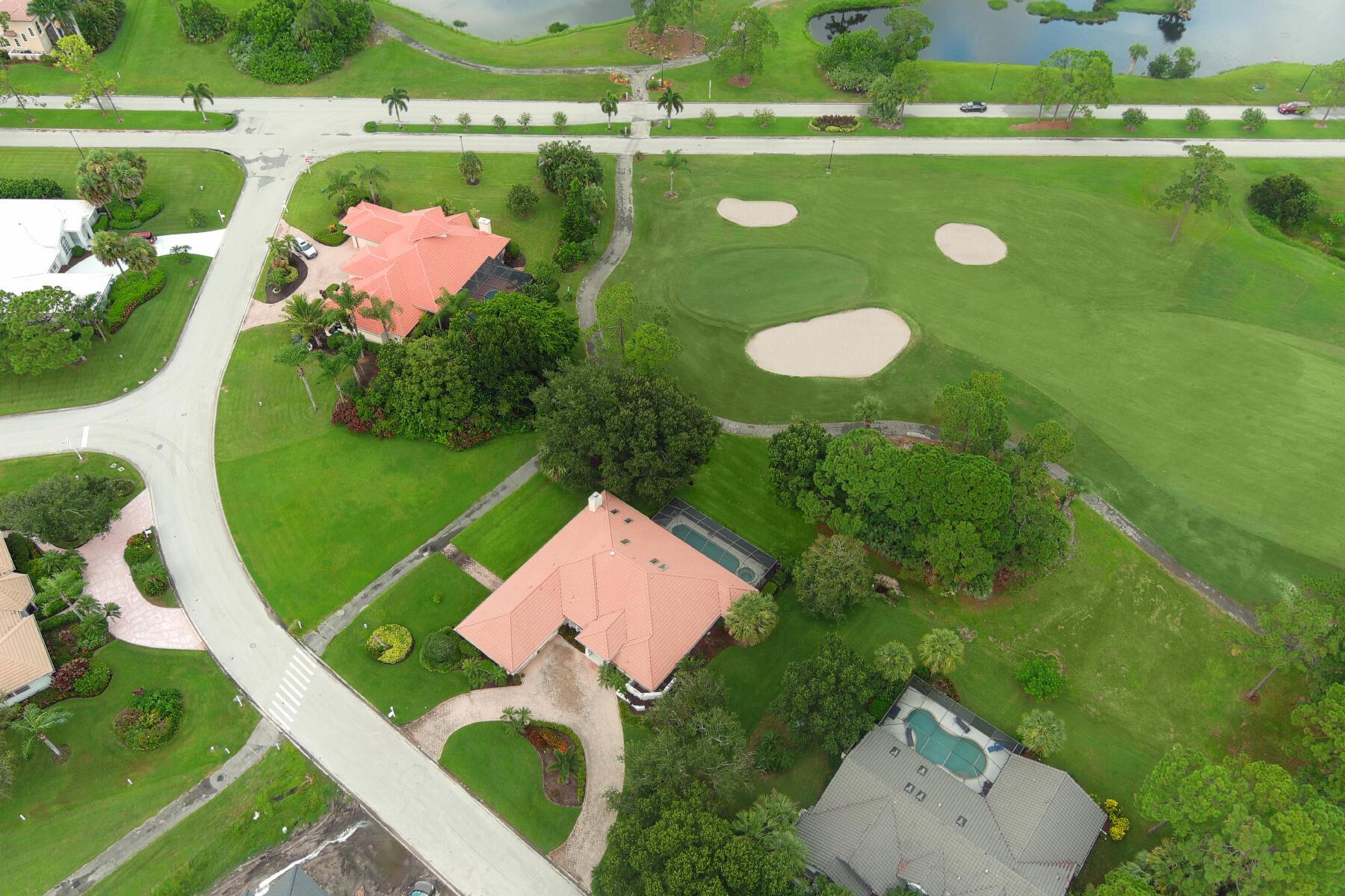 COUNTRY CLUB ESTATES PARC - Residential