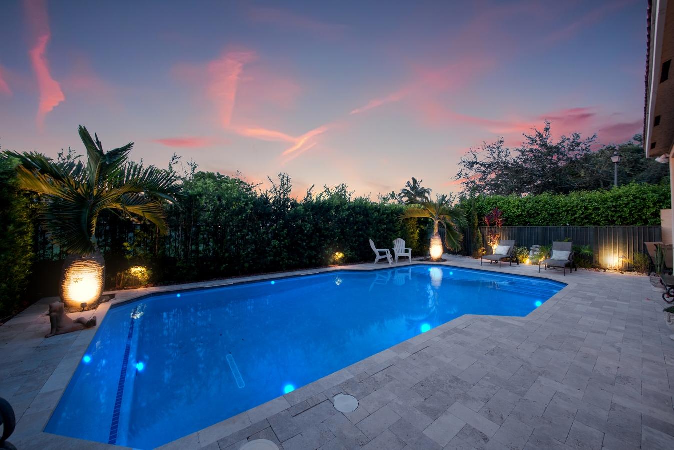 CANYON LAKES - Residential