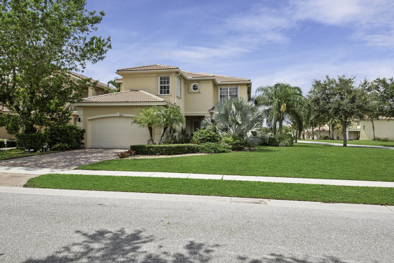 CANYON LAKES - Residential