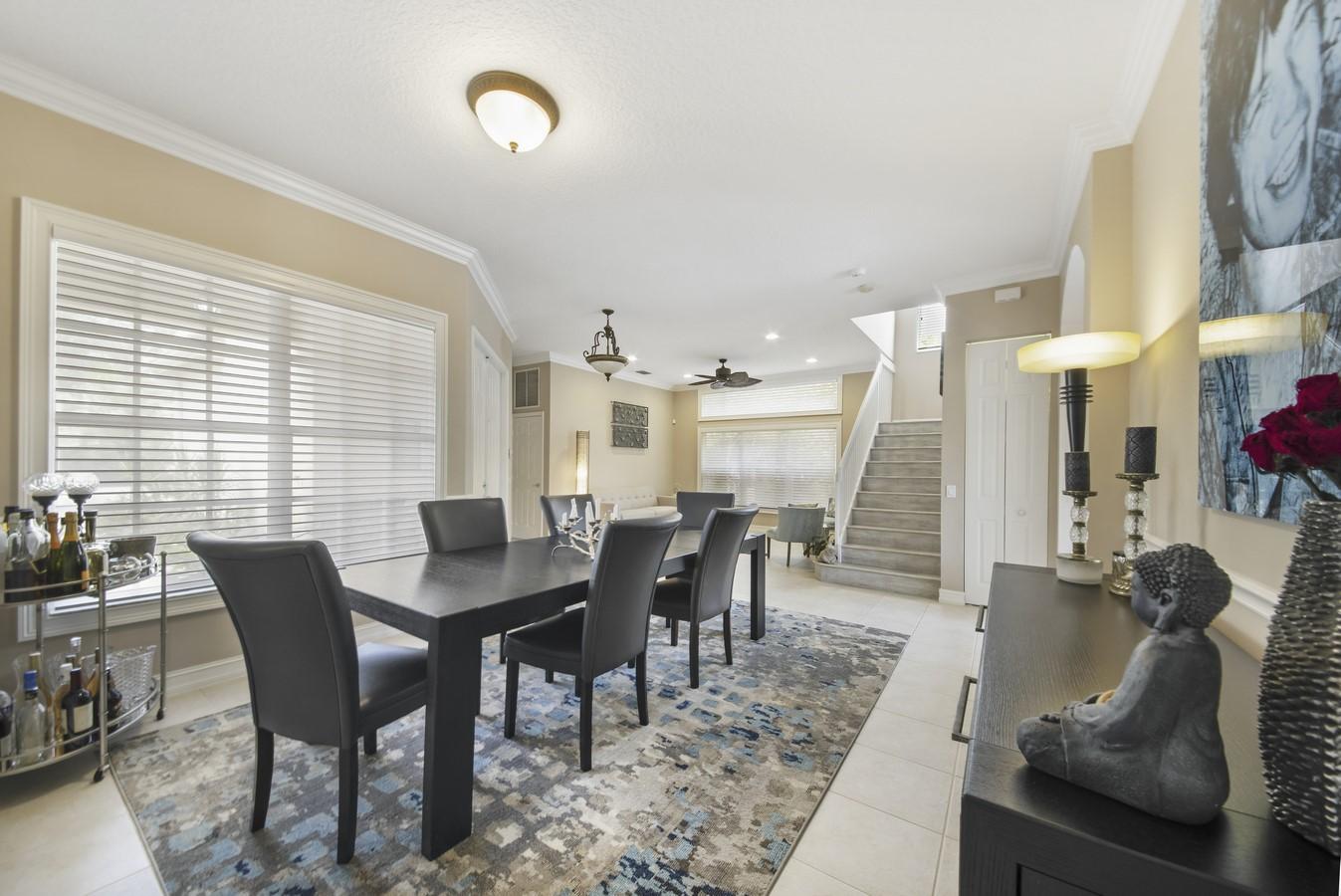 CANYON LAKES - Residential