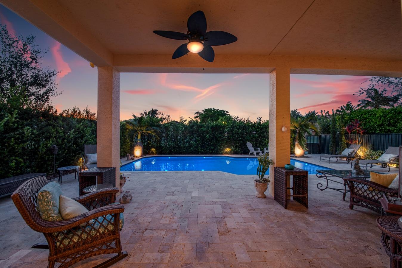 CANYON LAKES - Residential