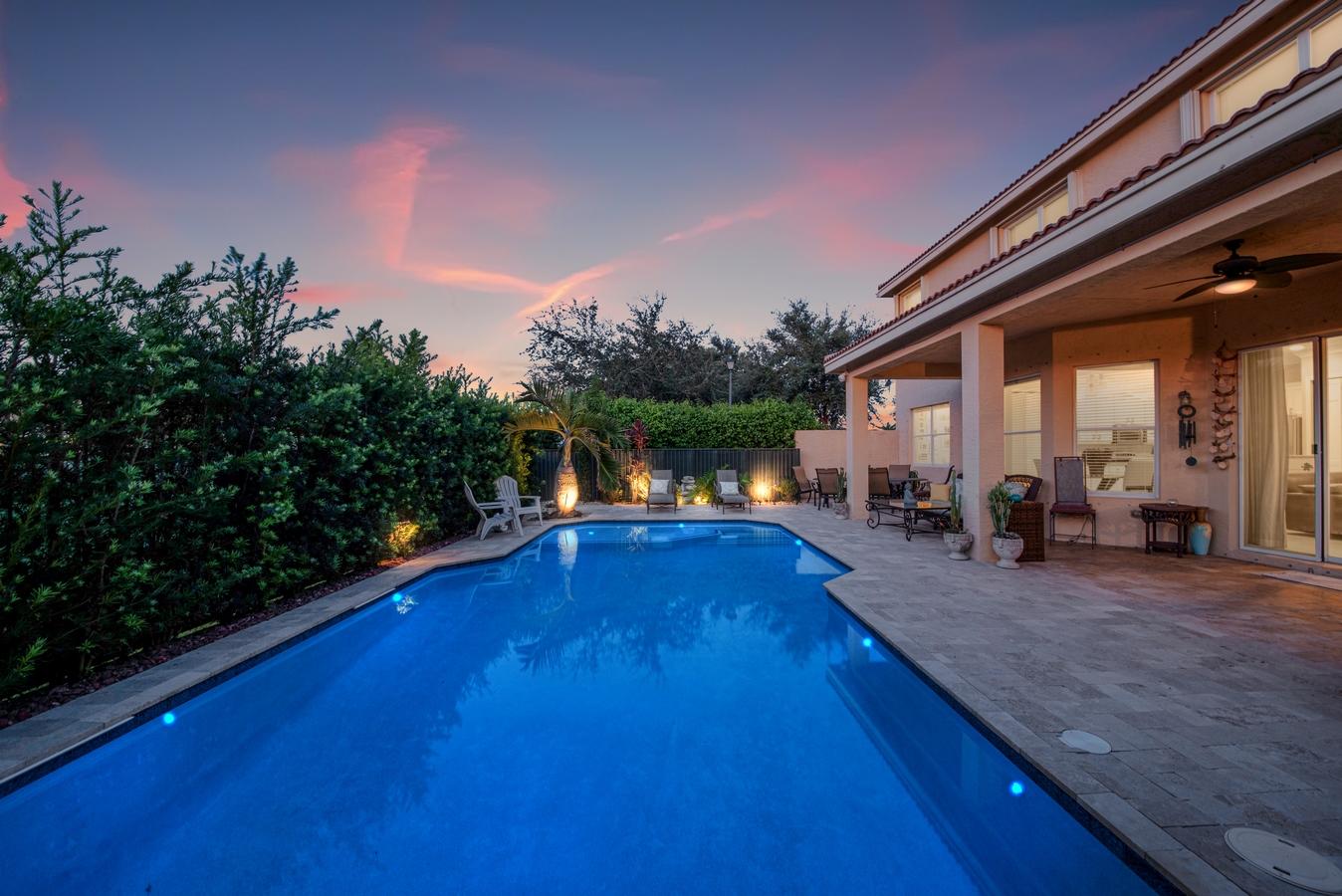 CANYON LAKES - Residential