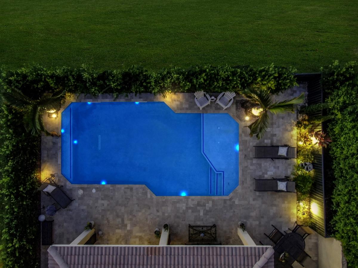 CANYON LAKES - Residential