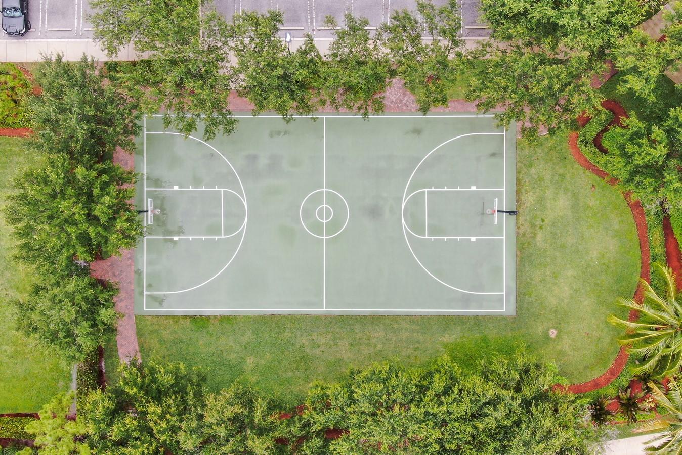 CANYON LAKES - Residential