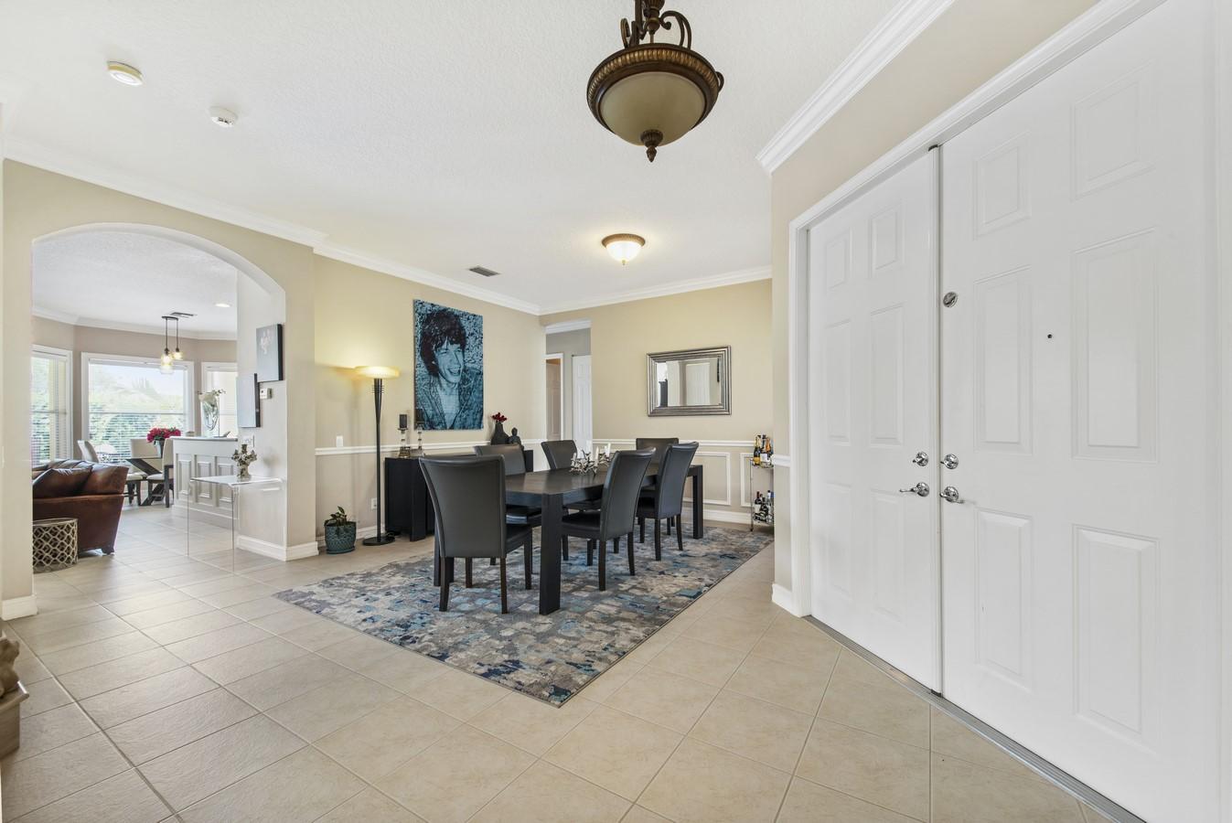 CANYON LAKES - Residential