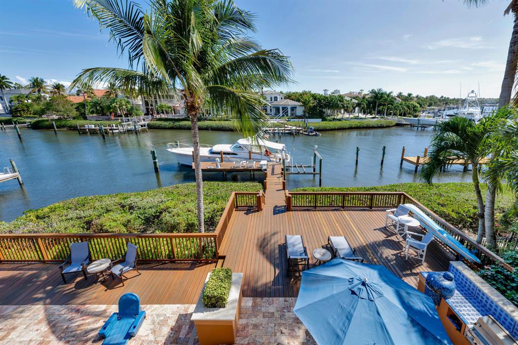 ADMIRALS COVE - Residential