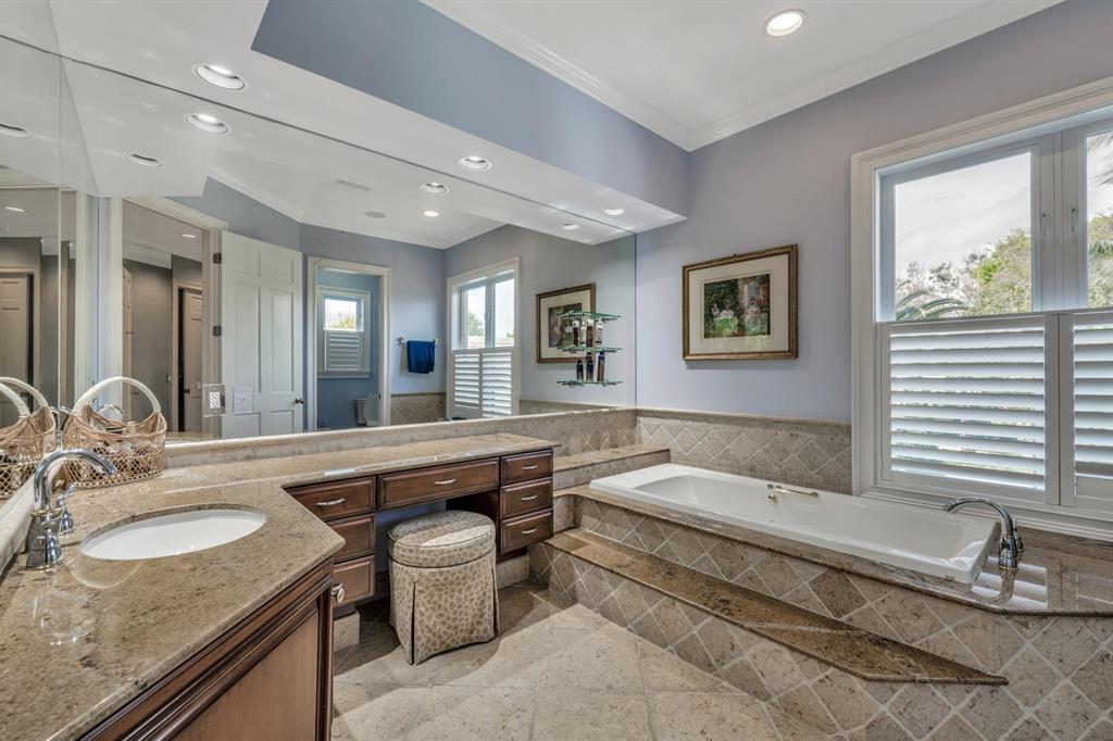 ADMIRALS COVE - Residential