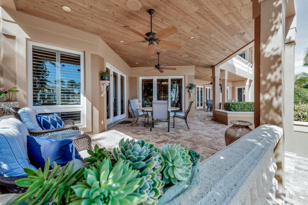 ADMIRALS COVE - Residential