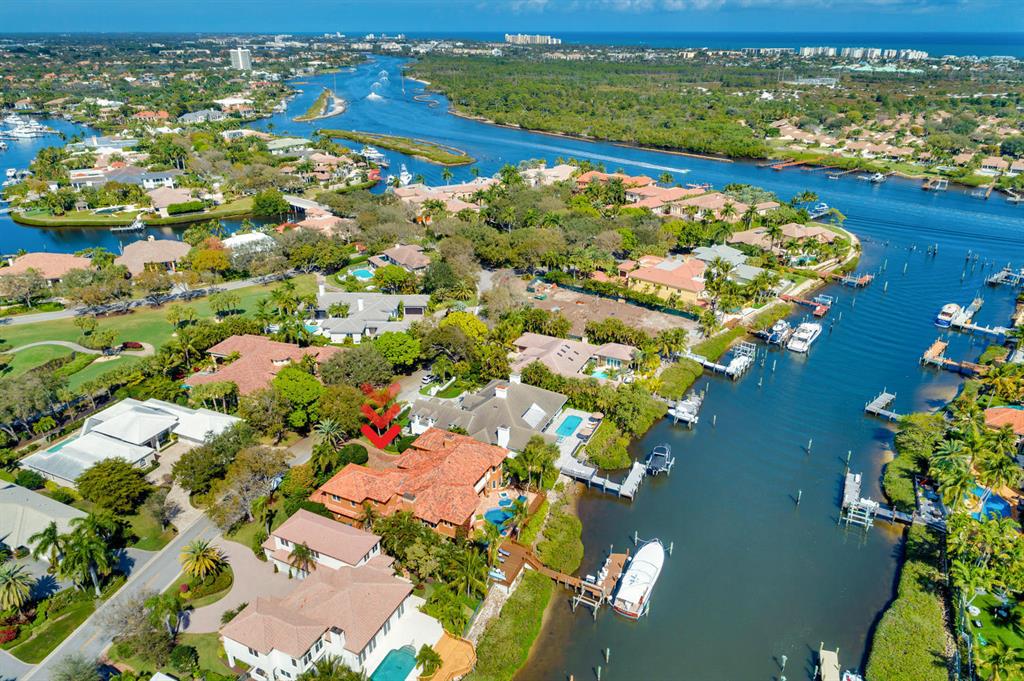 ADMIRALS COVE - Residential