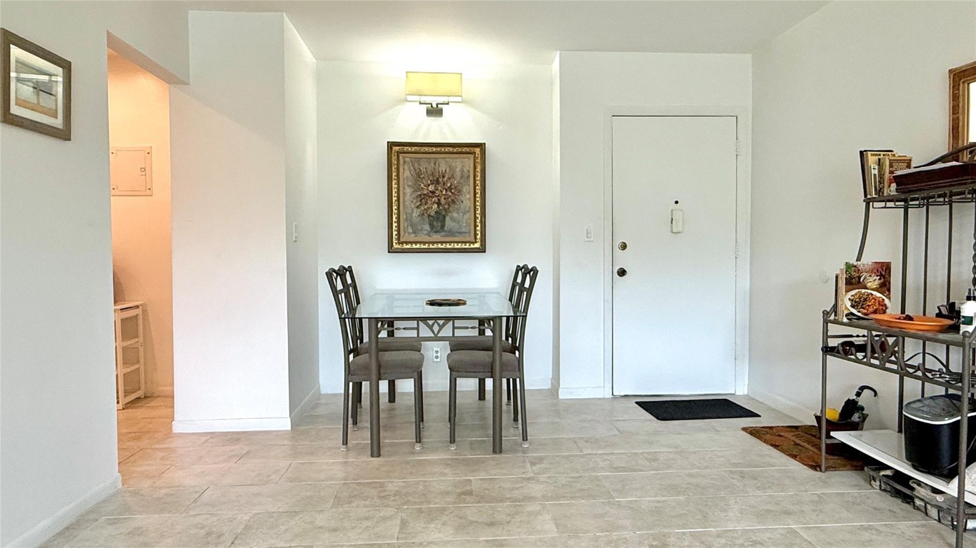 Oakland Grove Village - Residential