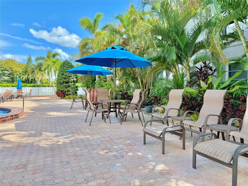 Oakland Grove Village - Residential