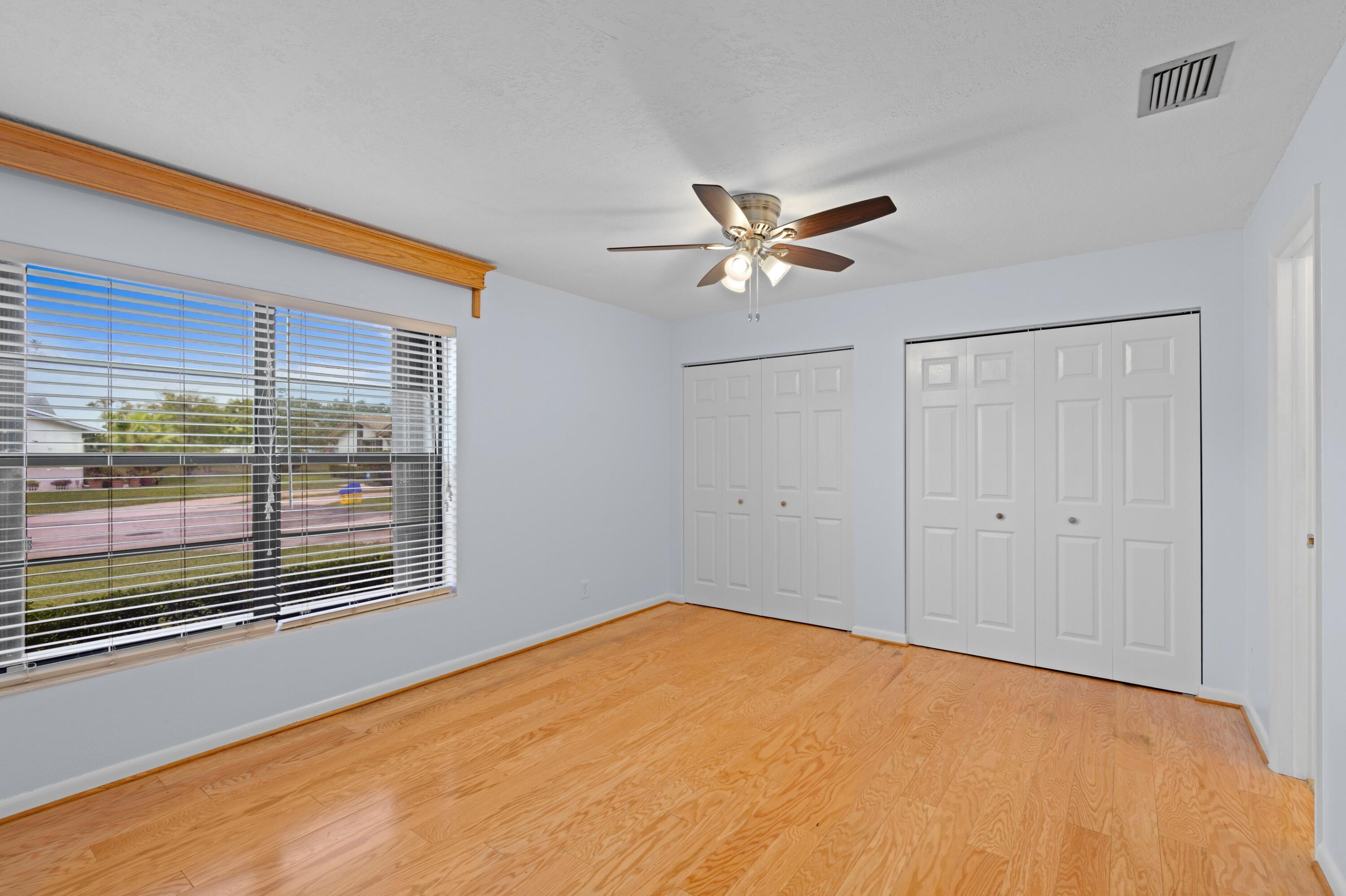 VILLAGES OF WOODLAKE 1 - Residential