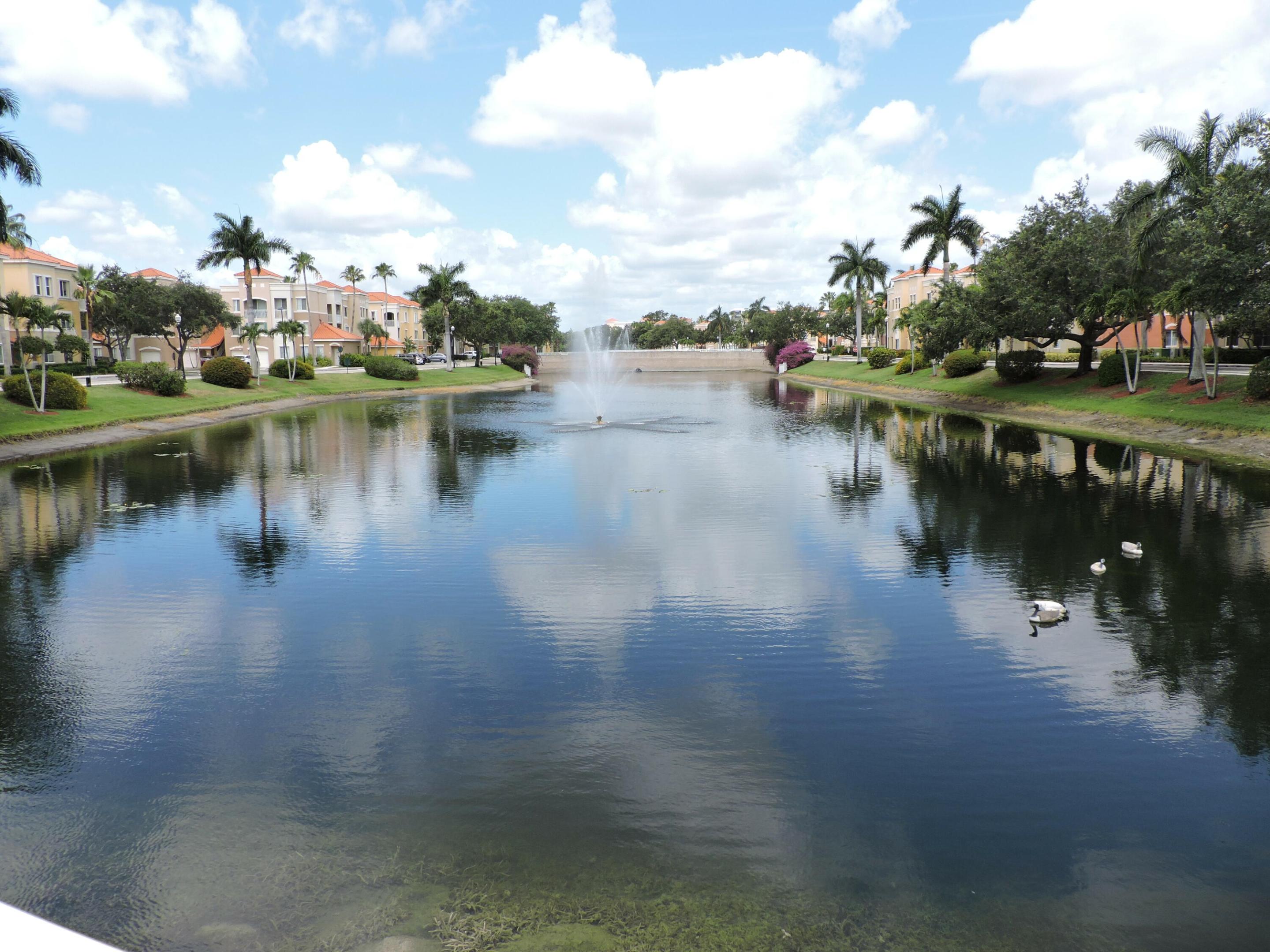 RESIDENCES AT LEGACY PLACE CONDO - Residential Lease