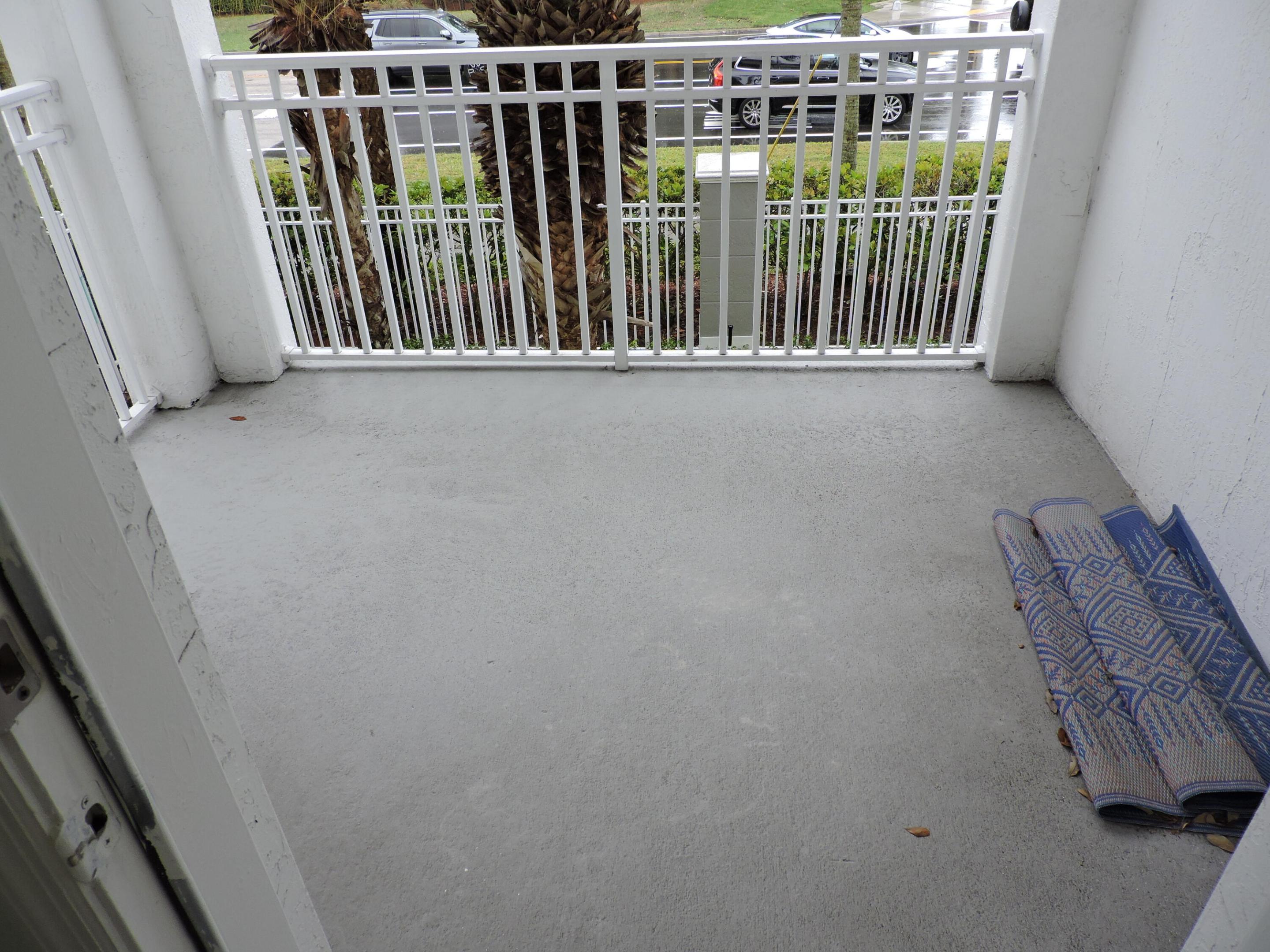 RESIDENCES AT LEGACY PLACE CONDO - Residential Lease