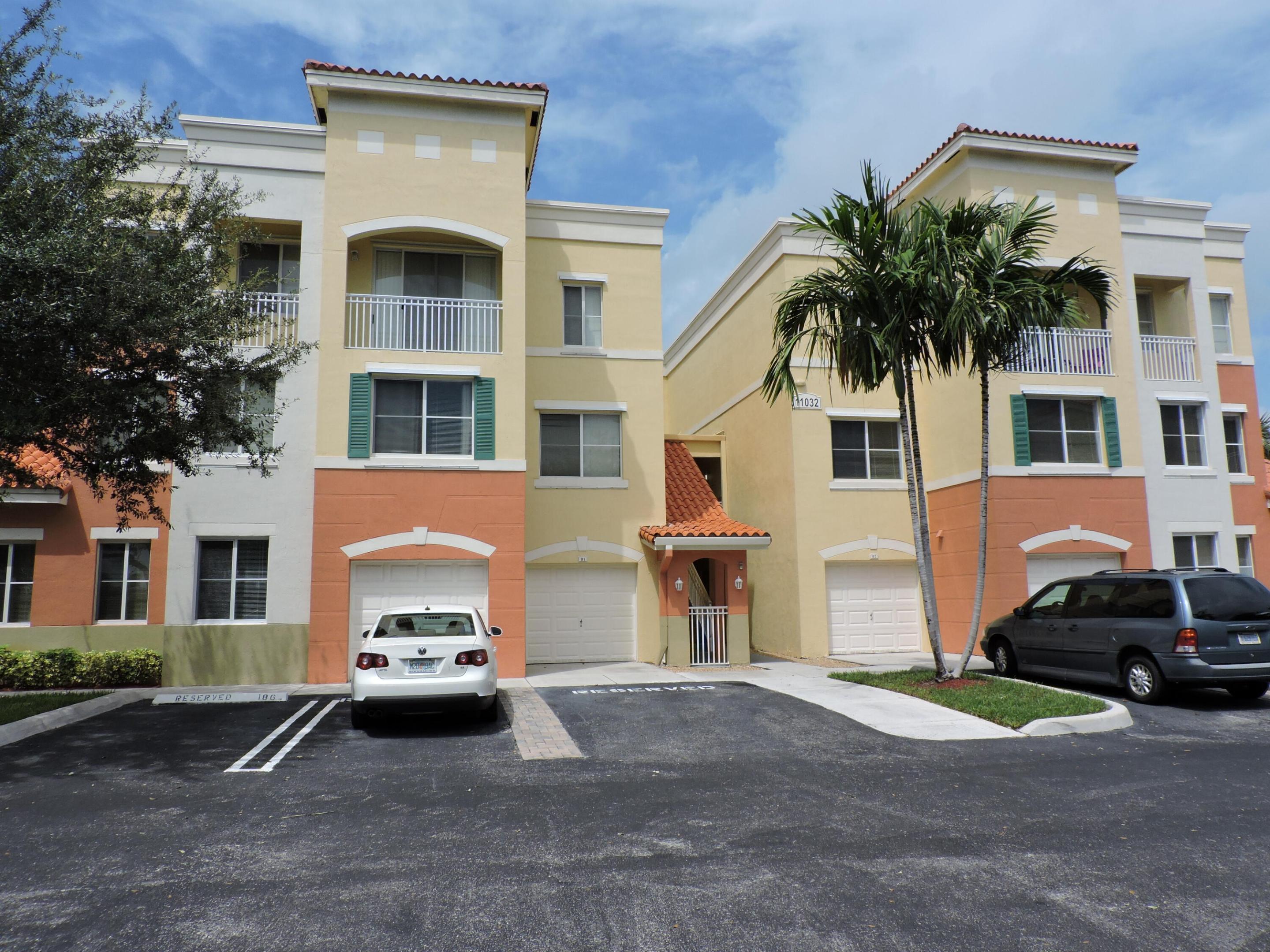 RESIDENCES AT LEGACY PLACE CONDO - Residential Lease