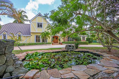 Featured picture for the property R10903924