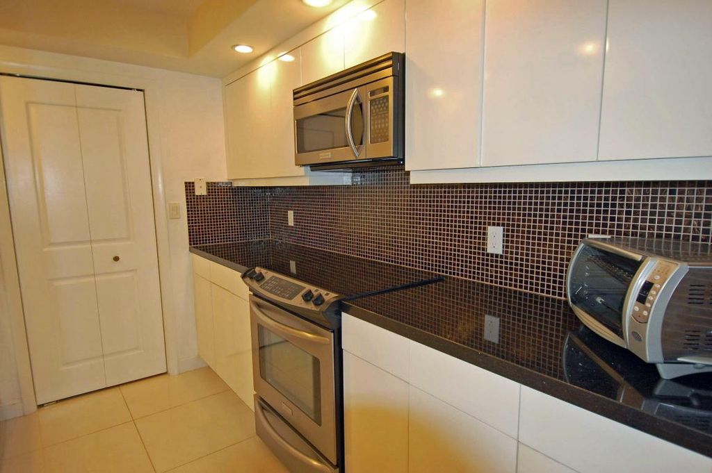 Photo of 3000 N Ocean Drive #39-B, Singer Island, FL 33404 (MLS # R10985537)