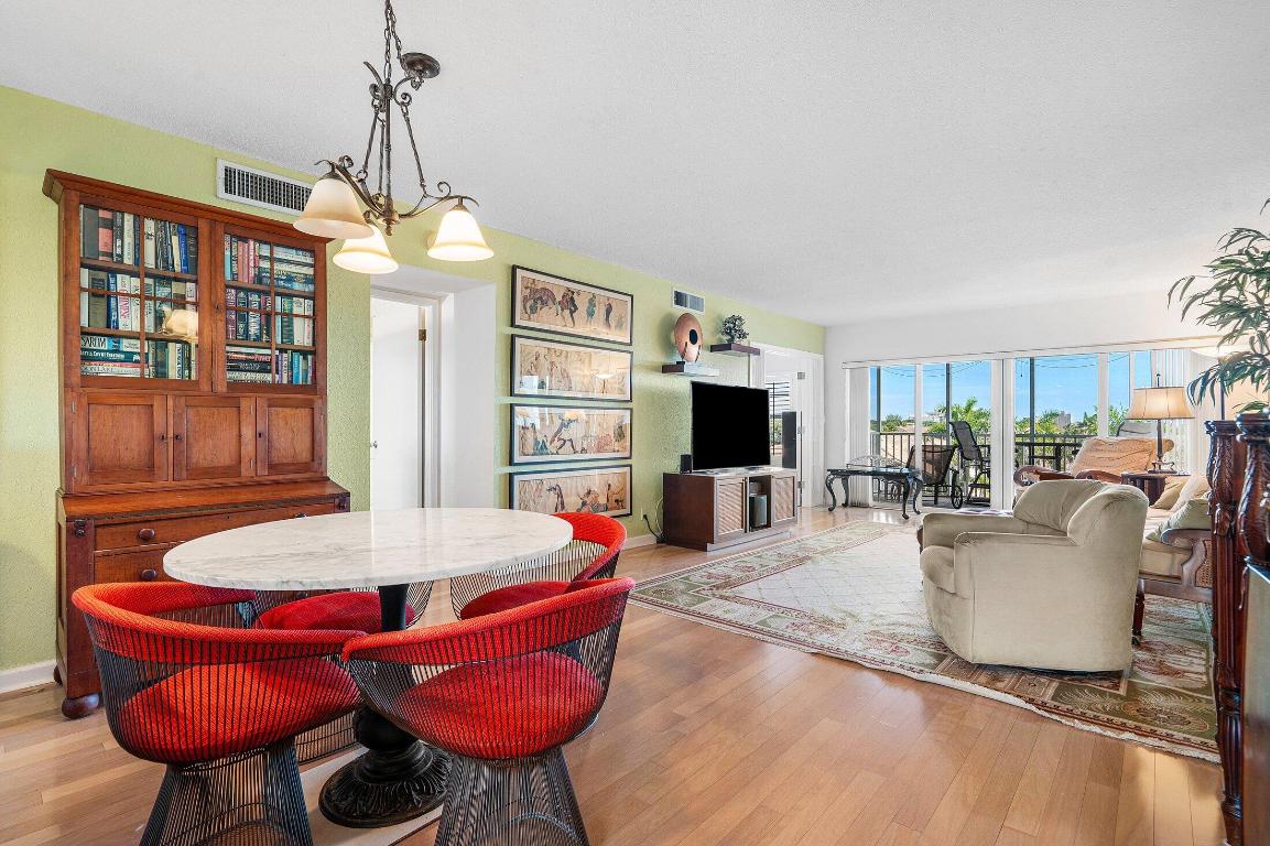 PALM AIRE AT CORAL KEY - Residential